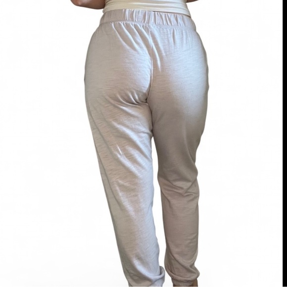 Victoria's Secret PINK lilac Lounge Pants size medium - Picture 2 of 6